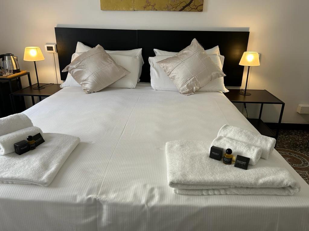 Brignole Rooms Genova Eksteriør billede